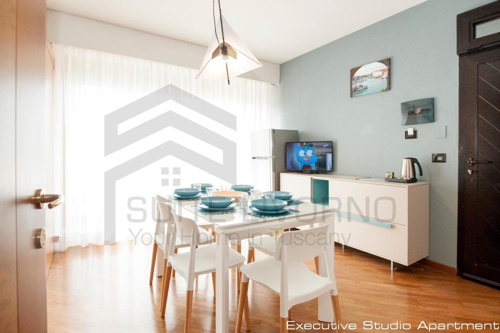 Suites Marilia Apartments - Suite Livorno Holiday Home Group Εξωτερικό φωτογραφία